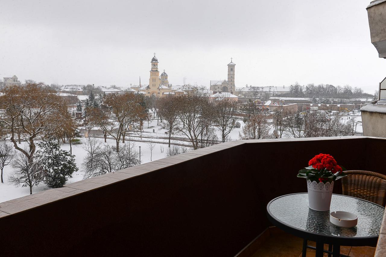 Alba Home Alba Iulia Buitenkant foto
